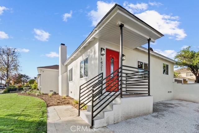 1421 E Norwood Property Photo 17