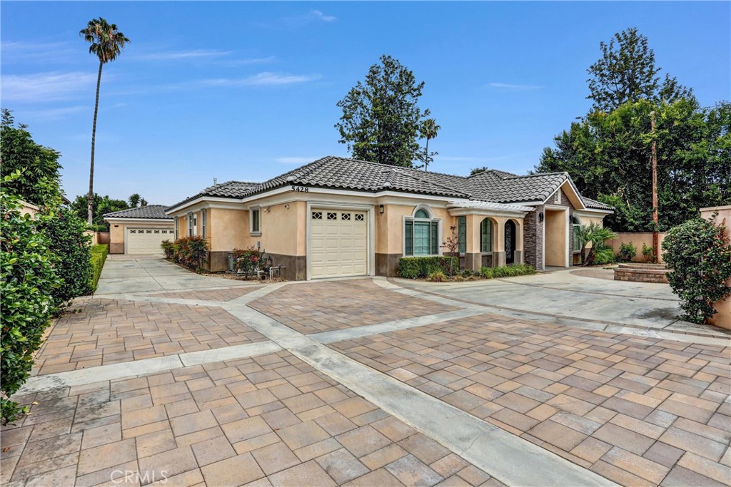 5428 Temple City Boulevard Property Photo 1