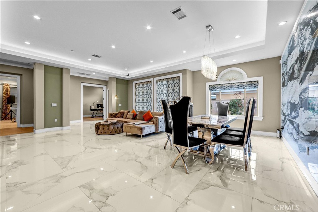 5428 Temple City Boulevard Property Photo 10
