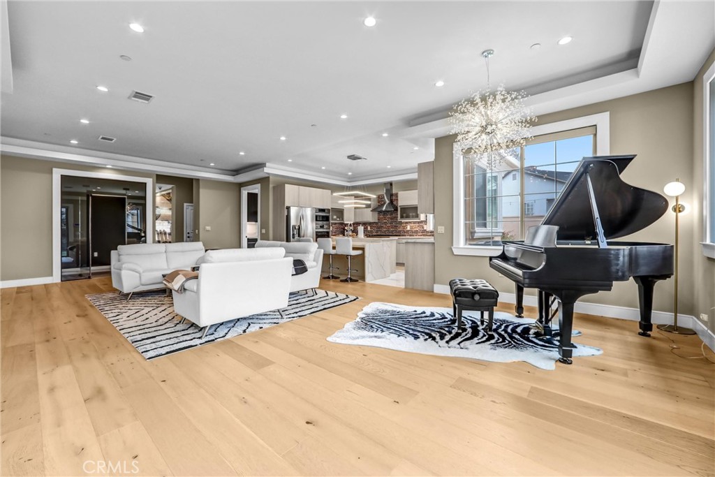 5428 Temple City Boulevard Property Photo 13