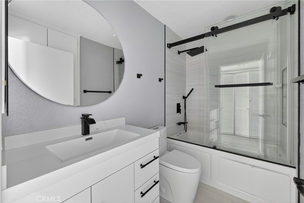 2016 Euclid Street 6 Property Photo 4