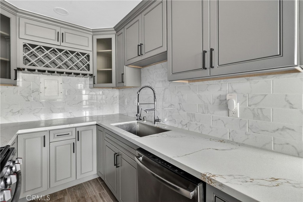 2016 Euclid Street 6 Property Photo 14