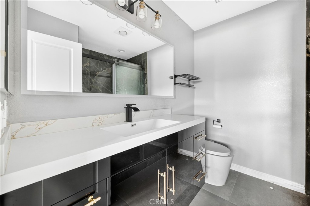 2016 Euclid Street 6 Property Photo 20