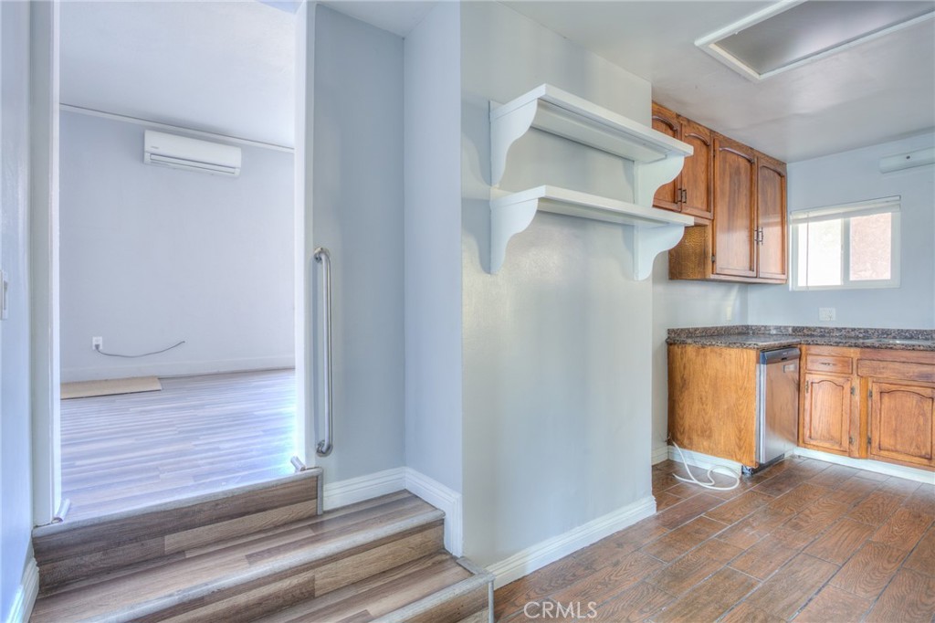 3045 Charlotte Property Photo 12