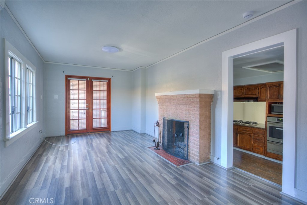 3045 Charlotte Property Photo 13