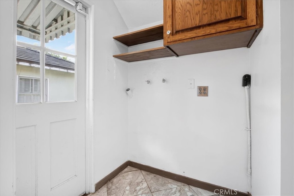 908 N Cordova Property Photo 24
