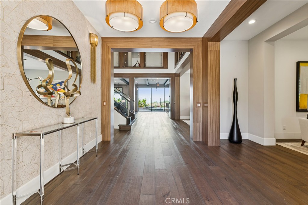 127 Lanzon Property Photo 4