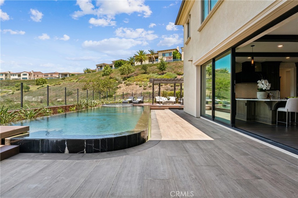 127 Lanzon Property Photo 40