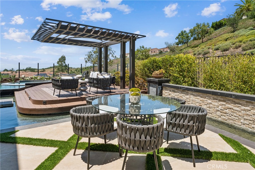 127 Lanzon Property Photo 43