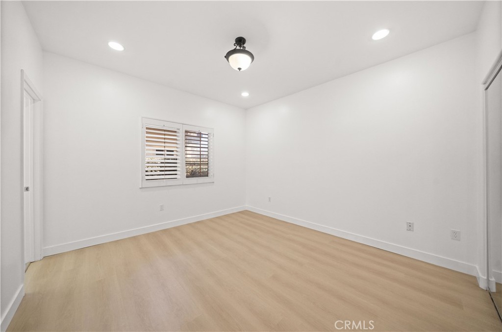 824 Ocean View Avenue Property Photo 23
