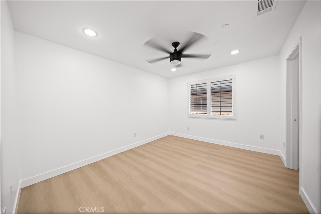 824 Ocean View Avenue Property Photo 33