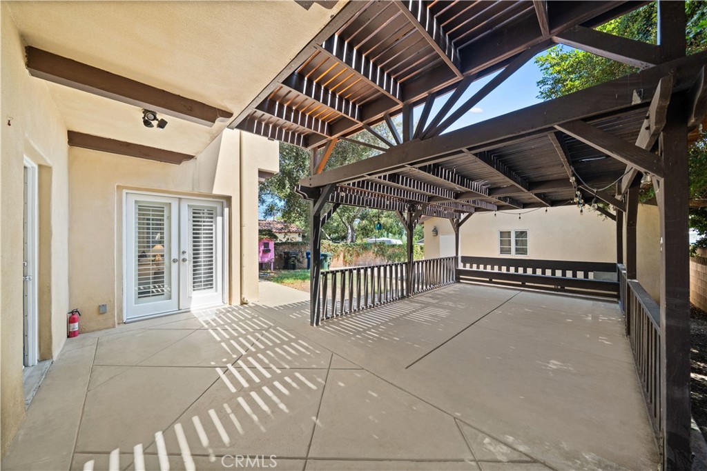 824 Ocean View Avenue Property Photo 47