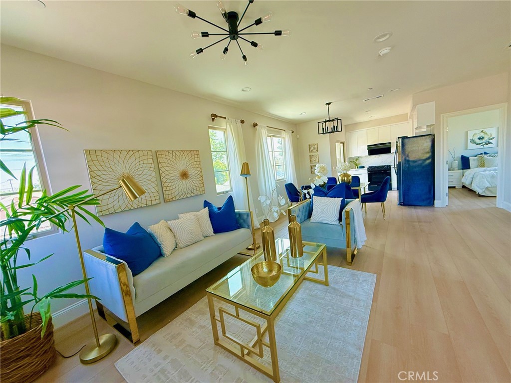4437 Stewart A Property Photo 1