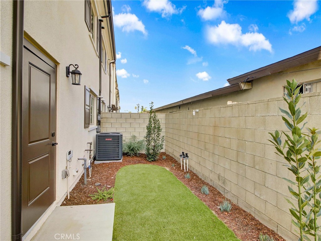 4437 Stewart A Property Photo 18