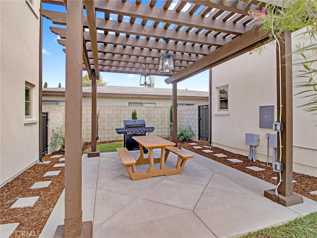 4437 Stewart A Property Photo 19