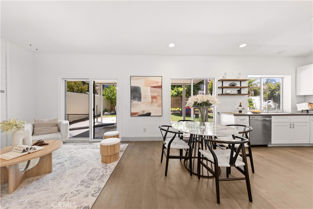 16704 Mesa Oak Property Photo 9