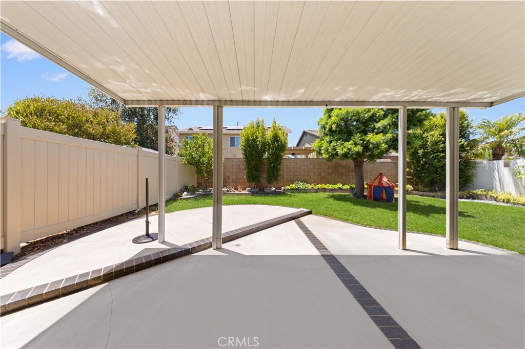 16704 Mesa Oak Property Photo 32