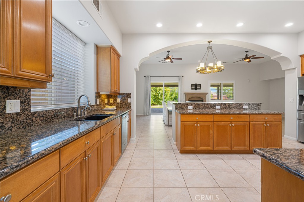 39559 Olite Court Property Photo 12