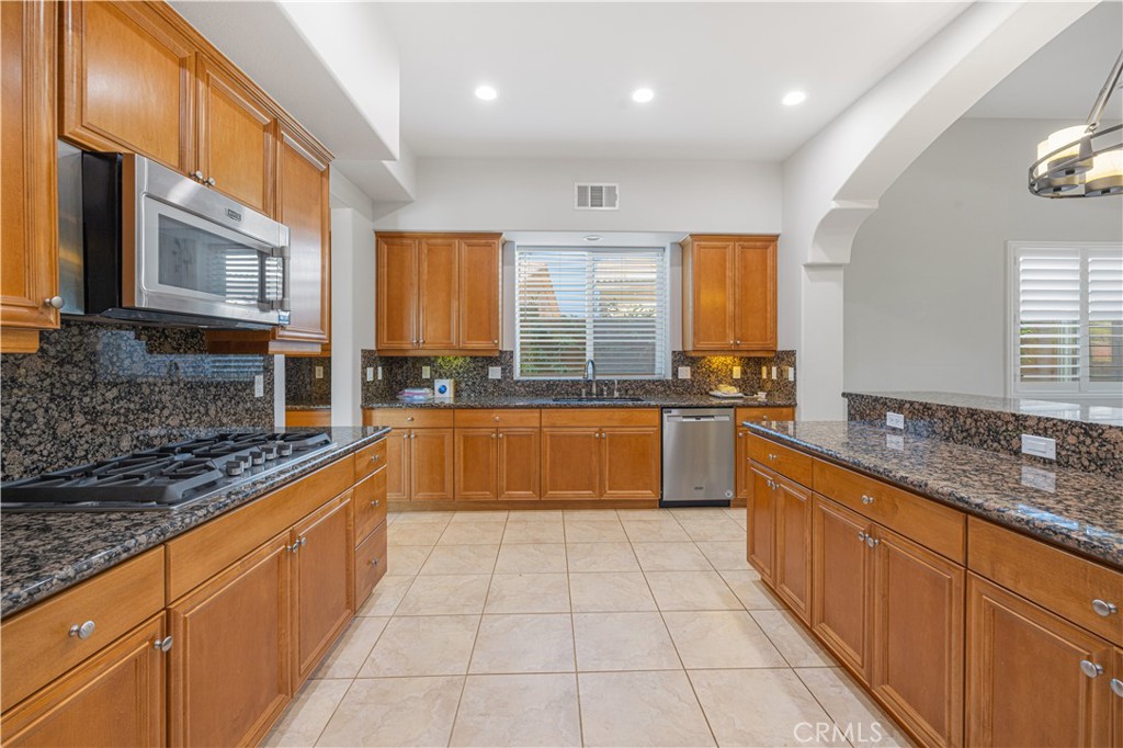 39559 Olite Court Property Photo 13