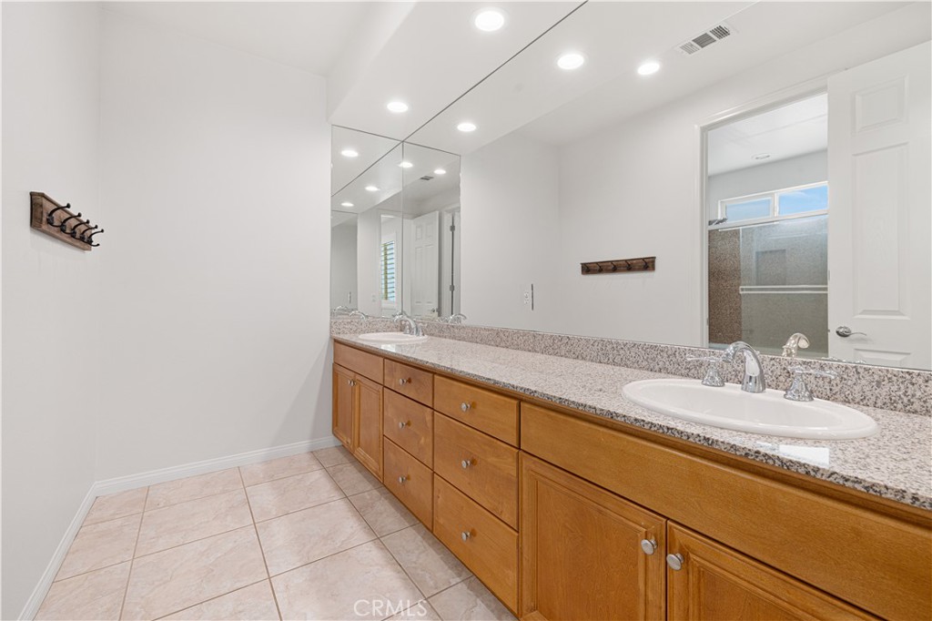 39559 Olite Court Property Photo 39