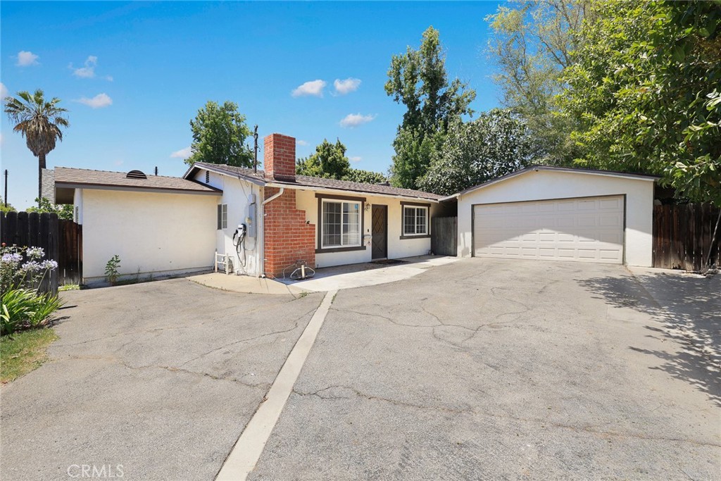 10557 Olive Street Property Photo 23