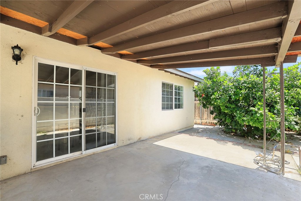 10557 Olive Street Property Photo 28