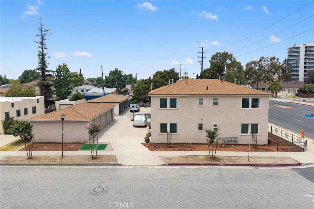 11944 Rosecrans Avenue Property Photo 2