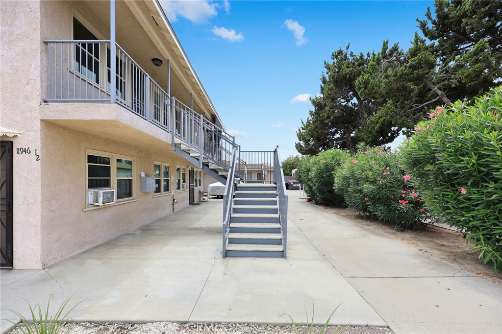 11944 Rosecrans Avenue Property Photo 8