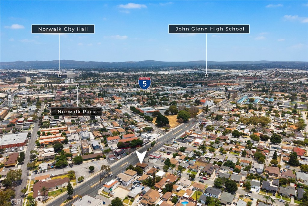 11944 Rosecrans Avenue Property Photo 31