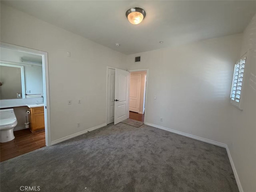 228 S Olive Avenue A302 Property Photo 23