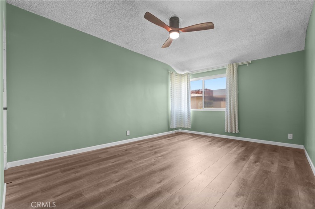 999 E Valley 56 Property Photo 12
