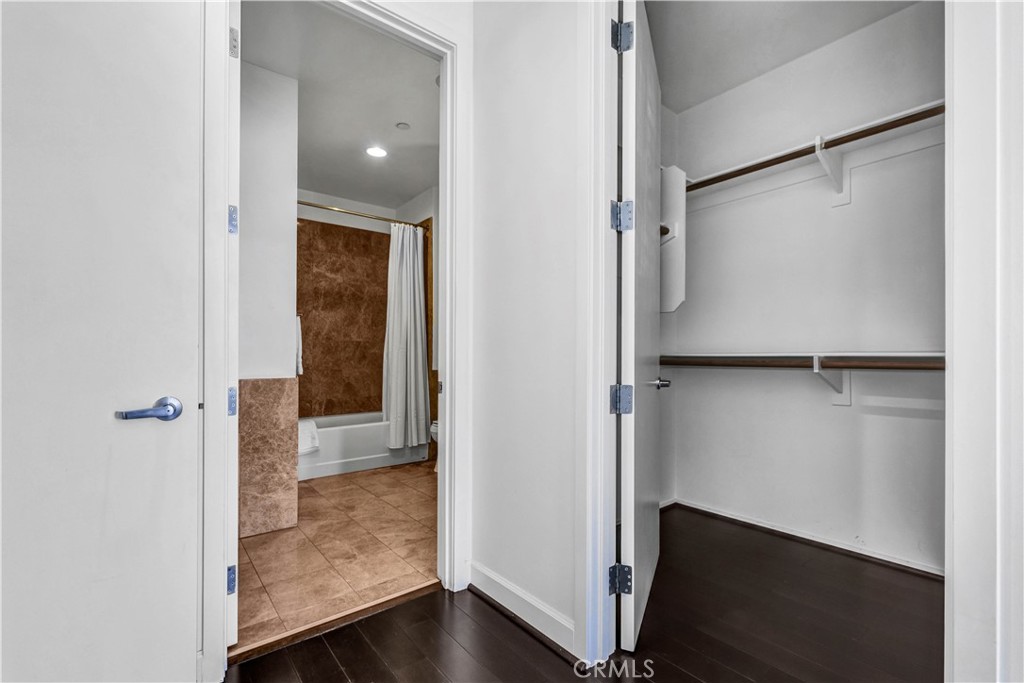 3223 W 6th 312 Property Photo 14