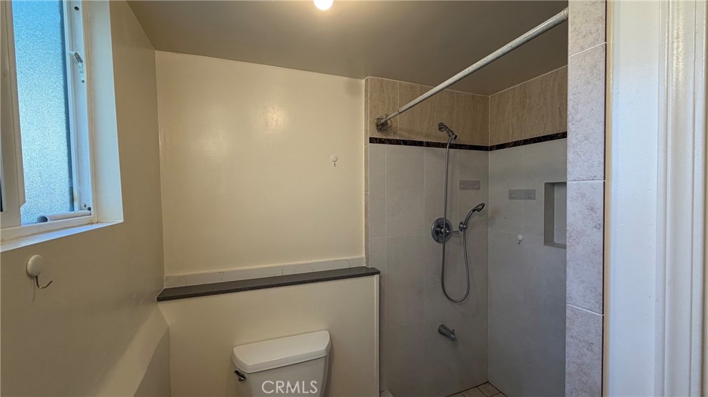 8169 Blewett Property Photo 8