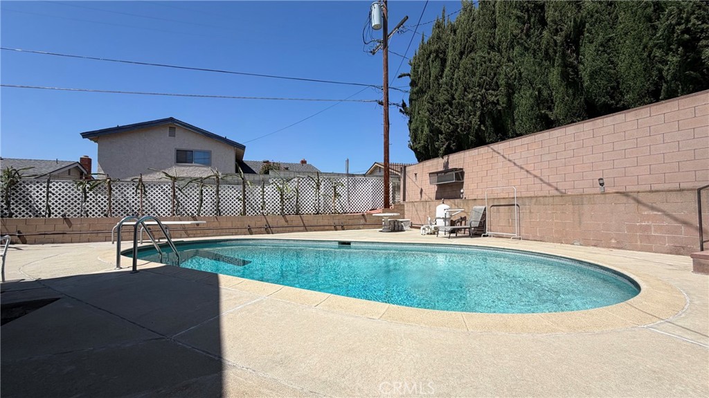 8169 Blewett Property Photo 11