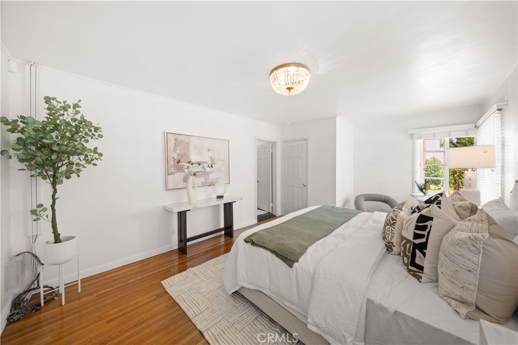 2915 Woodlawn Avenue Property Photo 24