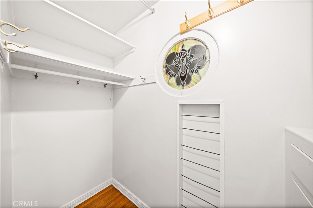 2915 Woodlawn Avenue Property Photo 25