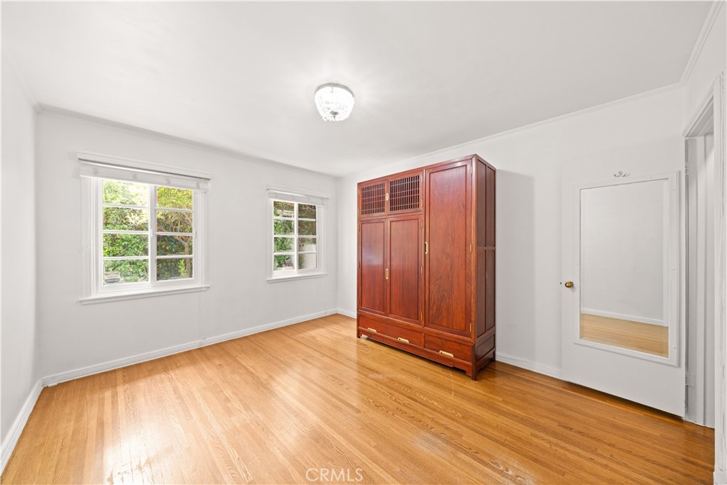 2915 Woodlawn Avenue Property Photo 29