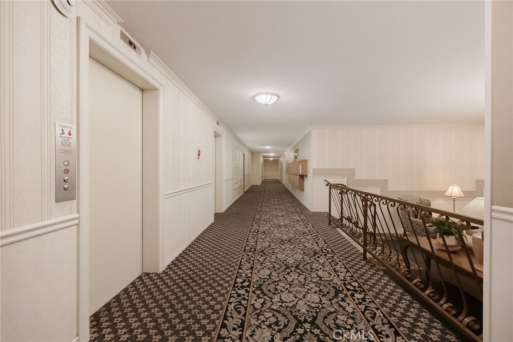 420 S Madison 213 Property Photo 7