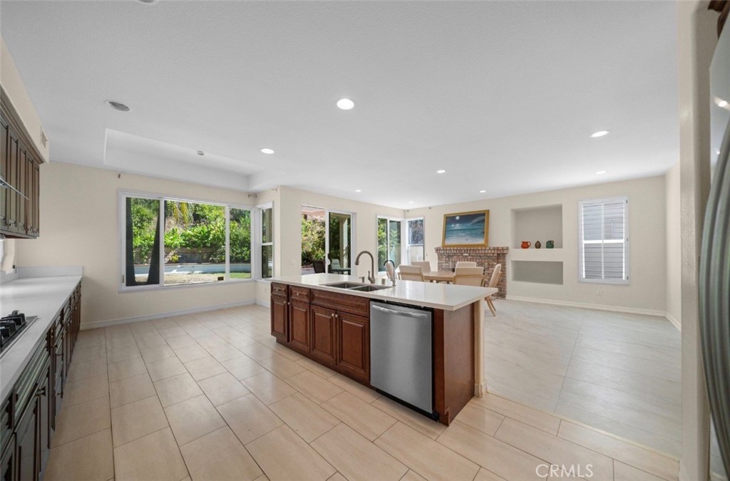 3502 Hertford Place Property Photo 10