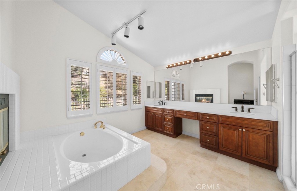 3502 Hertford Place Property Photo 15