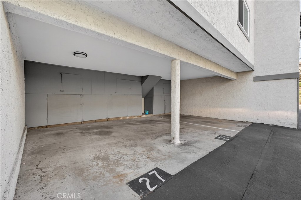 1627 Brea Boulevard Property Photo 26