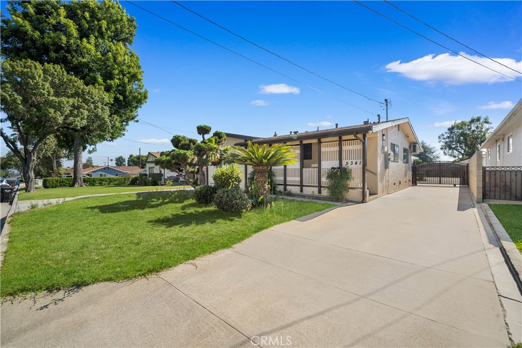 5341 Golden West Ave Property Photo 3