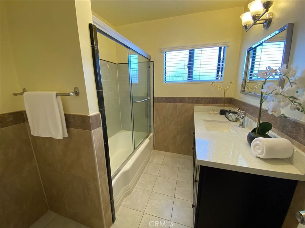 5341 Golden West Ave Property Photo 11