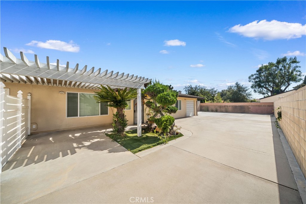 5341 Golden West Ave Property Photo 18