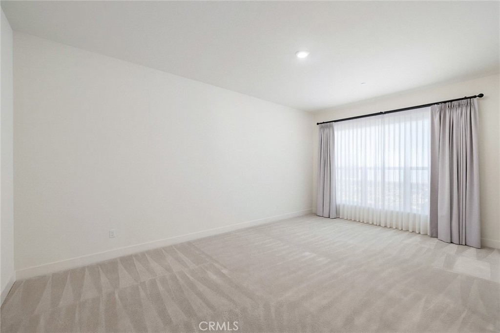 20732 W Bluebird Court Property Photo 11