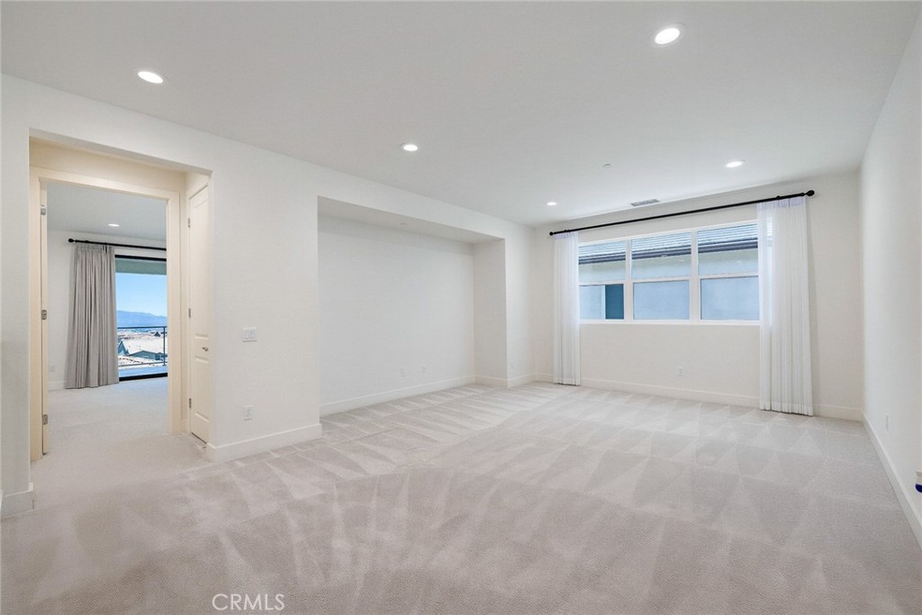 20732 W Bluebird Court Property Photo 14
