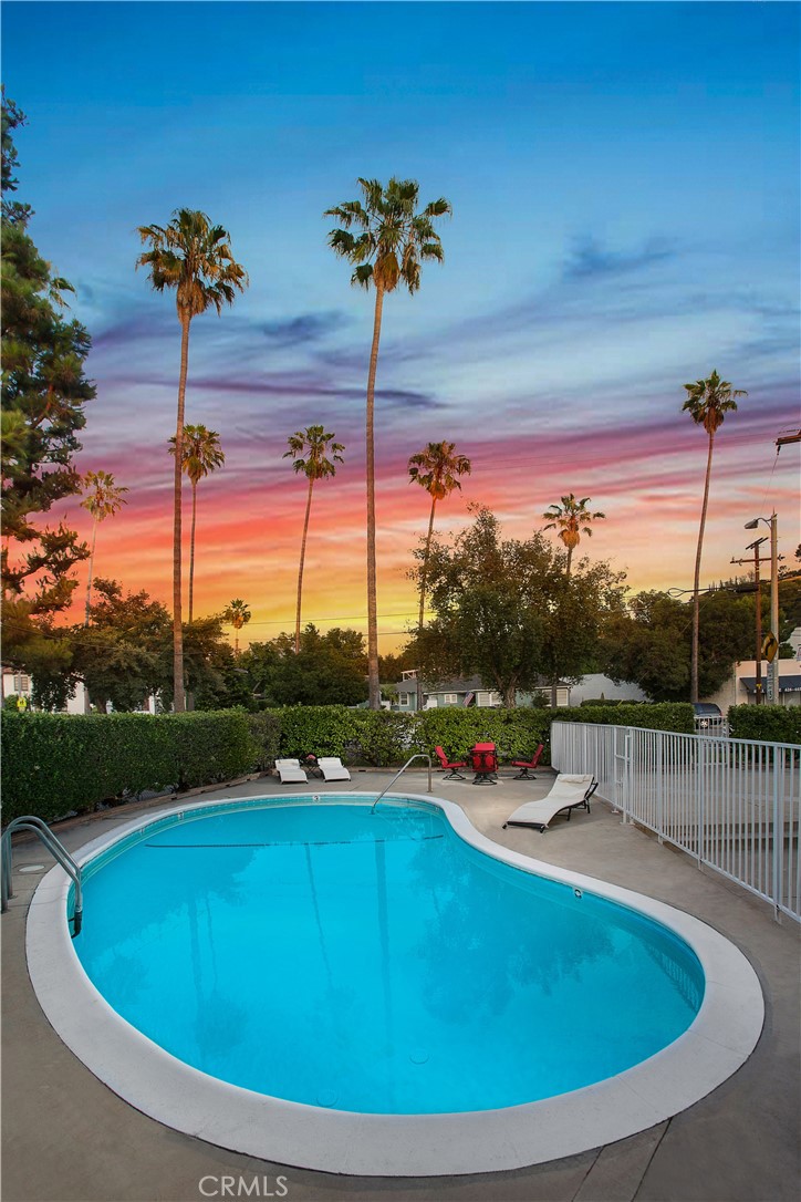 308 310 Pasadena Property Photo 5