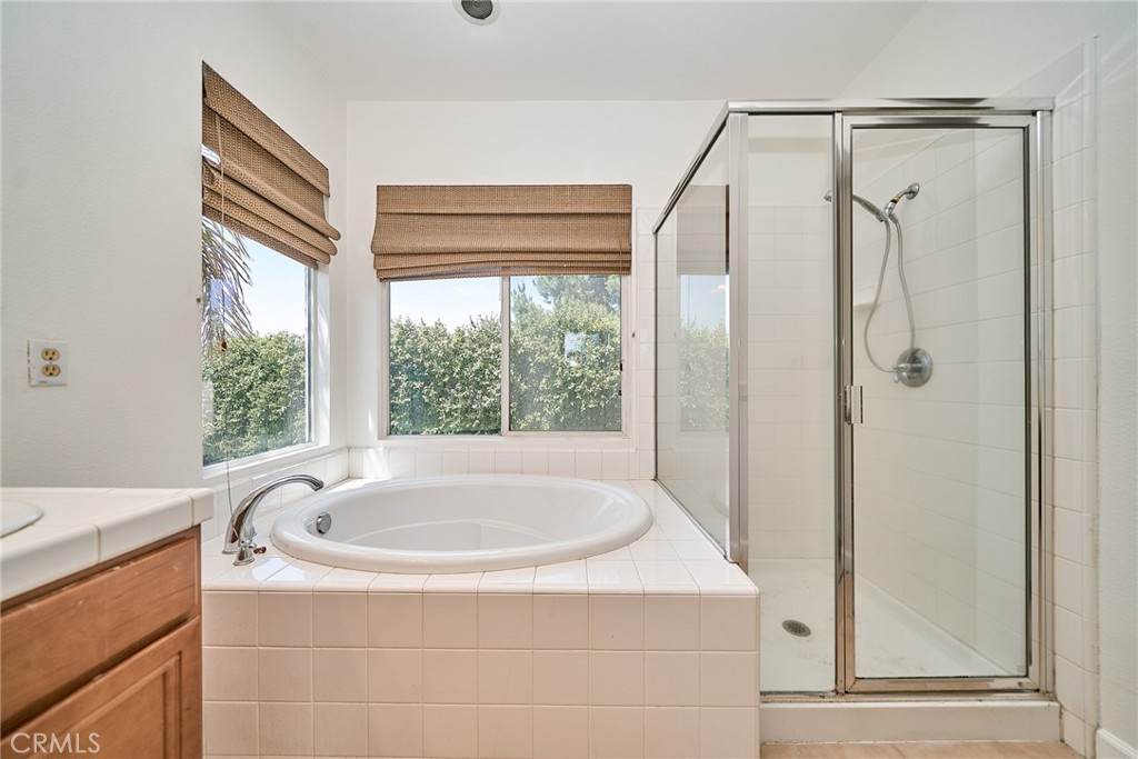3249 E Drycreek Property Photo 12