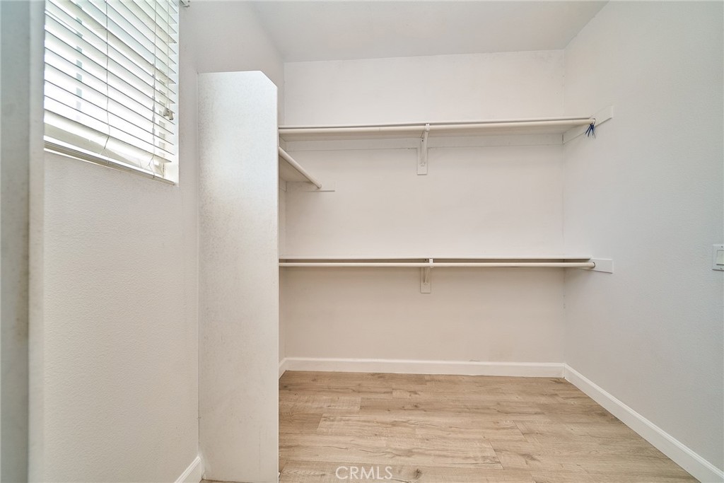 3249 E Drycreek Property Photo 13