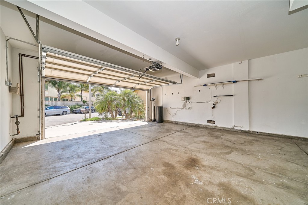 3249 E Drycreek Property Photo 24